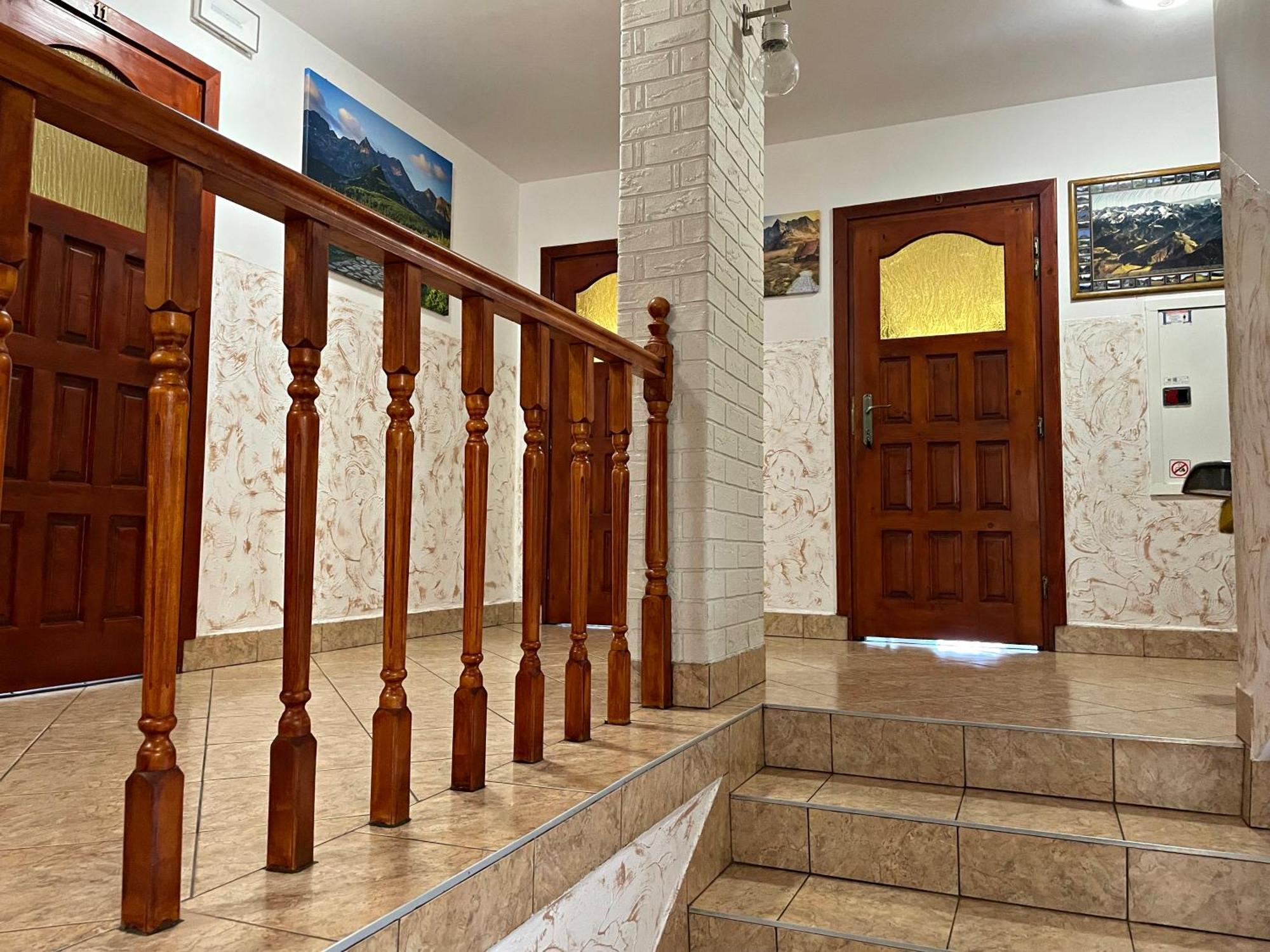 לינה וארוחת בוקר זקופאנה D.W. Tatra House מראה חיצוני תמונה